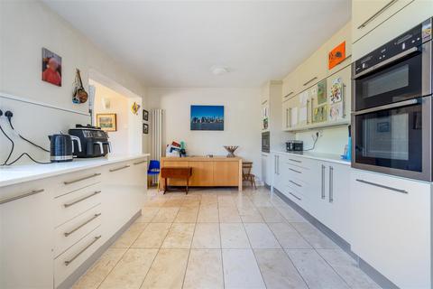 5 bedroom semi-detached house for sale, Windrush Road, Keynsham, Bristol