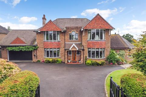 4 bedroom detached house for sale, Links Lane, Rowland's Castle