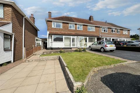 10 Calver Grove, Birmingham, B44 9BE