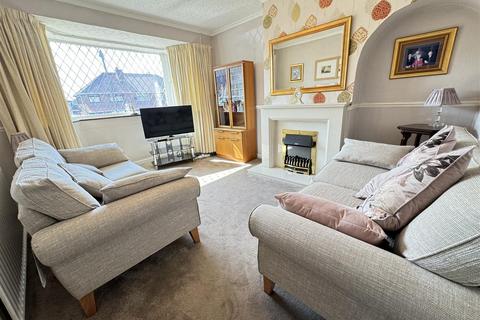 10 Calver Grove, Birmingham, B44 9BE