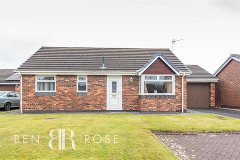 2 bedroom detached bungalow for sale, St. James Close, Lostock Hall, Preston