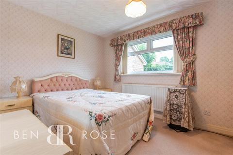 2 bedroom detached bungalow for sale, St. James Close, Lostock Hall, Preston