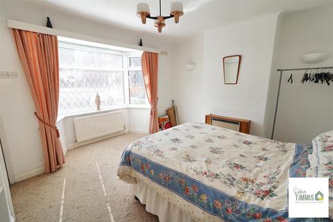 85 Chell Street, Stoke-on-trent, ST1 6BB