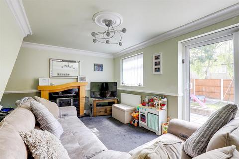 3 bedroom semi-detached house for sale, Tealby Close, Snape Wood NG6