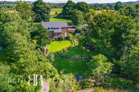 5 bedroom detached house for sale, Town Lane, Whittle-Le-Woods, Chorley