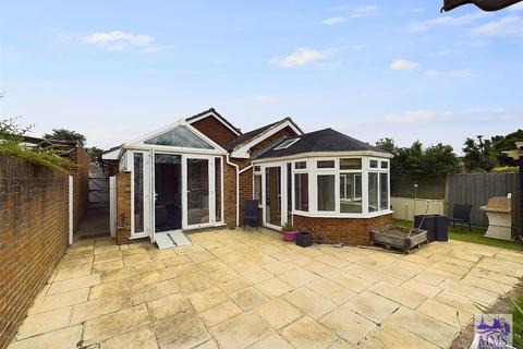 4 bedroom detached bungalow for sale, Norah Lane, Higham