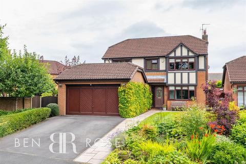 4 bedroom detached house for sale, Dunrobin Drive, Euxton, Chorley