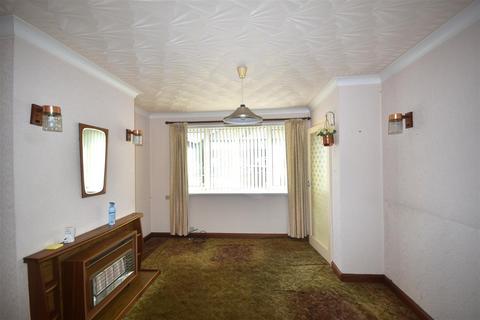 2 bedroom end of terrace house for sale, Malvern Road, Goole