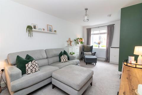 2 bedroom terraced house for sale, Hallam Drive, Radcliffe-On-Trent, Nottingham