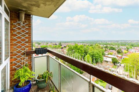 61 Gardner Close, London, E11 2HN