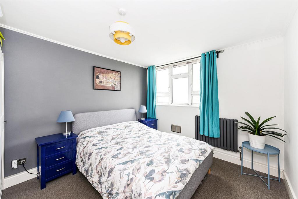 61 Gardner Close-5 resized.jpg