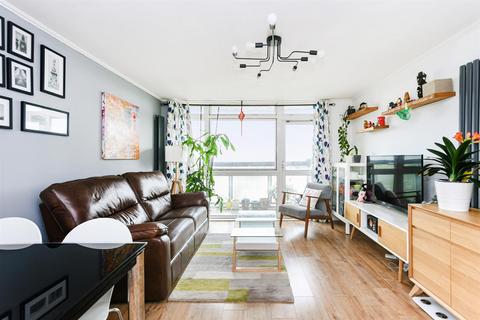 61 Gardner Close, London, E11 2HN