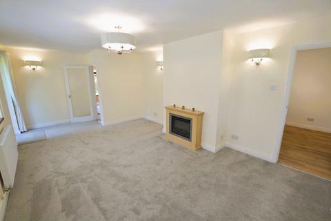 4 bedroom detached house to rent, Harlington, Bedfordshire