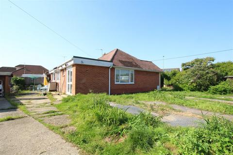 3 bedroom detached bungalow for sale, Fair Oak Road, Bishopstoke, Eastleigh