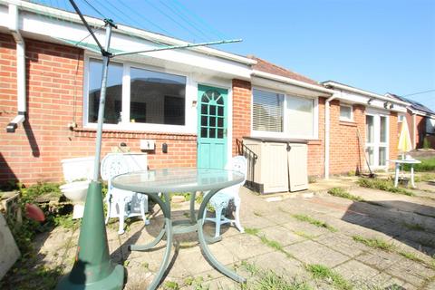 3 bedroom detached bungalow for sale, Fair Oak Road, Bishopstoke, Eastleigh