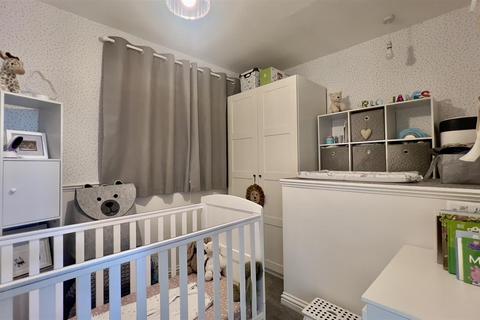8 Trevine Meadows, Indian Queens, St Columb, TR9 6NB