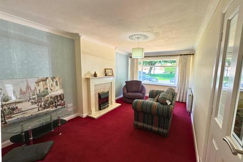 2 bedroom semi-detached bungalow for sale, Maes Meurig, Prestatyn