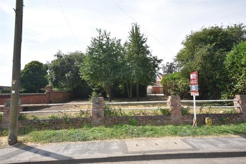 Plot for sale, Main Street, Claypole, Newark