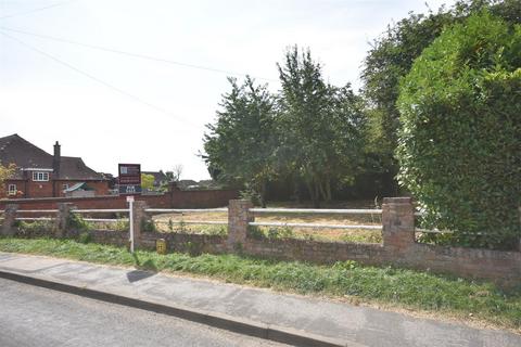 Plot for sale, Main Street, Claypole, Newark