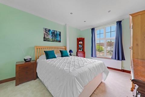 8 Sheringham Road, London, SE20 7YJ