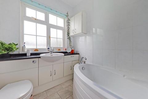 8 Sheringham Road, London, SE20 7YJ