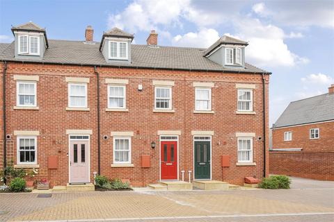 3 bedroom terraced house for sale, Jermin Mews, Great Denham