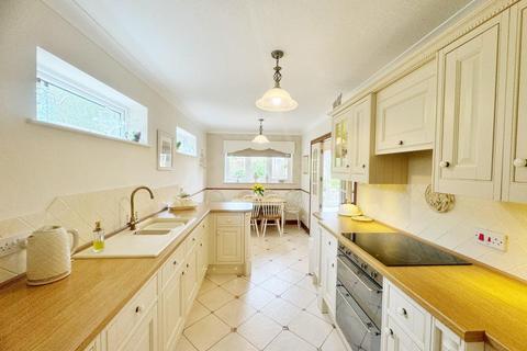 4 bedroom detached house for sale, Crompton Court, Ferryhill