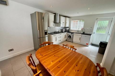 80 Wake Way, Grange Park, Northampton, NN4 5BF