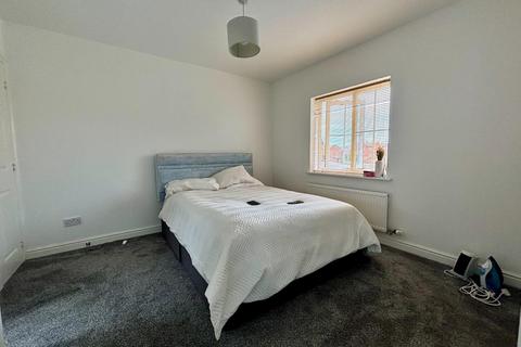 80 Wake Way, Grange Park, Northampton, NN4 5BF
