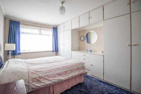 47 Boundary Road, Leigh-on-sea, SS9 5BP