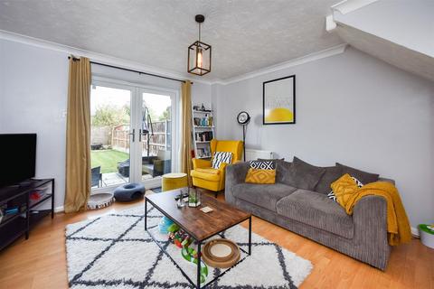 35 Collingwood Way, Shoeburyness, Southend-on-sea, SS3 8BT
