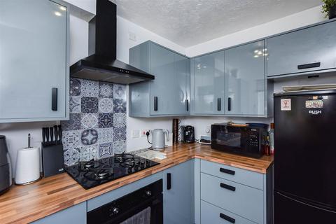 35 Collingwood Way, Shoeburyness, Southend-on-sea, SS3 8BT