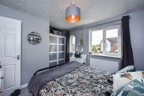 35 Collingwood Way, Shoeburyness, Southend-on-sea, SS3 8BT