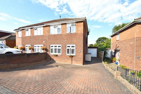 26 Fernheath Way, Dartford, DA2 7PF