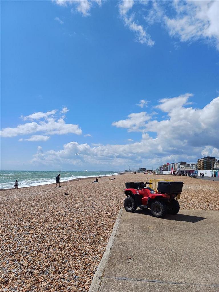 Seafront pic 1.jpg