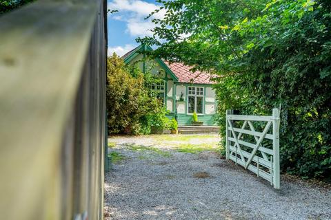 4 bedroom detached bungalow for sale, North Duffield, Selby