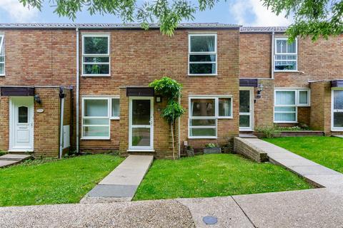 121 Ayelands, New Ash Green, Longfield, DA3 8JU