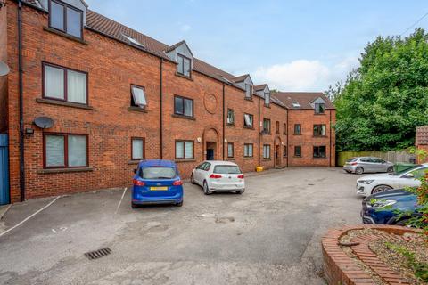 2 bedroom apartment for sale, Layerthorpe, York