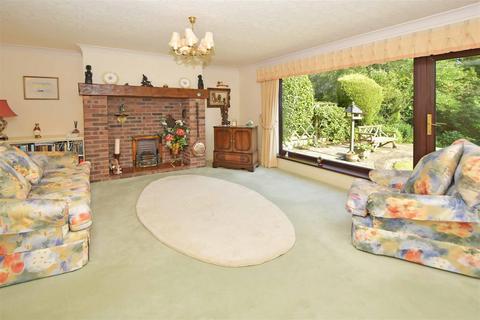 4 bedroom detached bungalow for sale, Heathview, Cheddleton