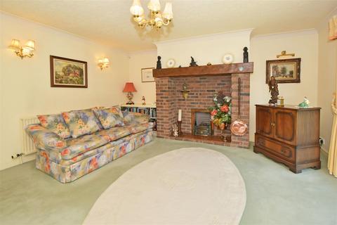 4 bedroom detached bungalow for sale, Heathview, Cheddleton