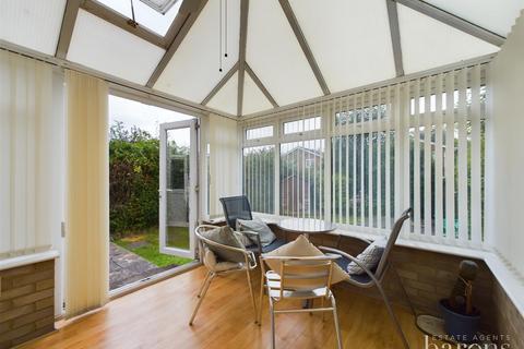 40 Aster Road, Basingstoke, RG22 5NG