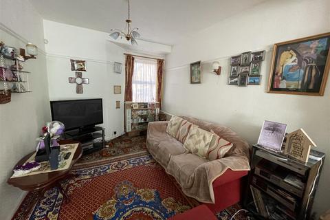 98 Kimberley Road, Leicester, LE2 1LG