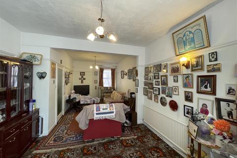 98 Kimberley Road, Leicester, LE2 1LG