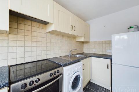 55 Bellfield, Croydon, CR0 9JX