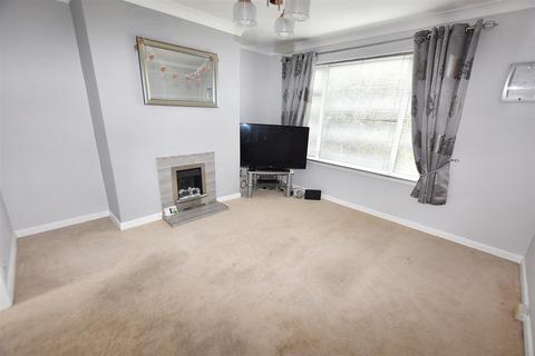 49 Pendrea Park, North Roskear, Camborne, TR14 8PH
