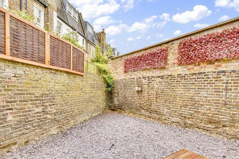 2 bedroom flat for sale, Dawes Road, London