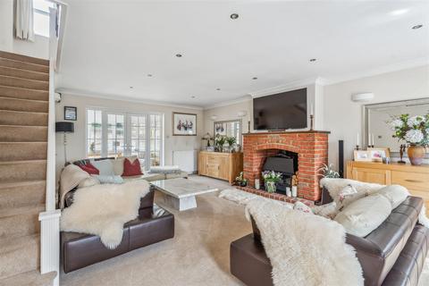 undefined, Eggington, Leighton Buzzard, Bedfordshire