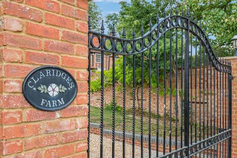 undefined, Eggington, Leighton Buzzard, Bedfordshire