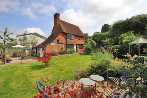 3 bedroom detached house for sale, North Road, Goudhurst, Cranbrook, Kent, TN17