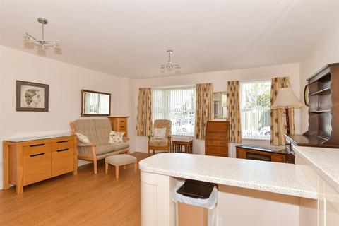 2 bedroom ground floor flat for sale, Park Road, Herne Bay, Kent